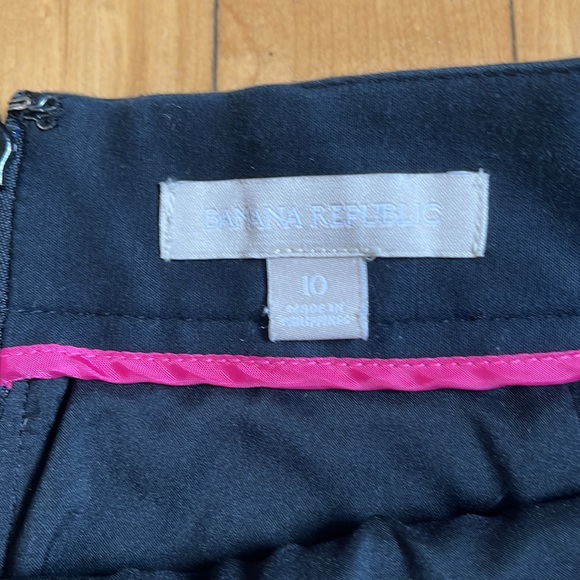 Banana Republic suit skirt - Picture 2 of 4